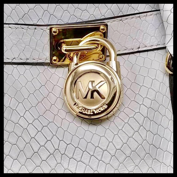 NEW! MICHAEL Michael Kors Large Hamilton Tote - Picture 5 of 7